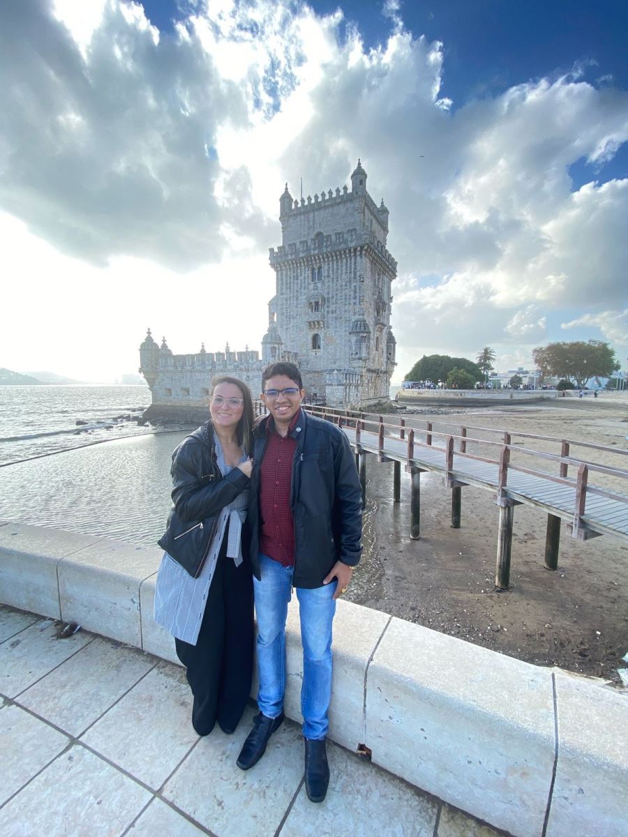 Ítalo Duarte e Raiany Paiva representam o Brasil no Congresso de Autismo da Europa em Portugal 2025